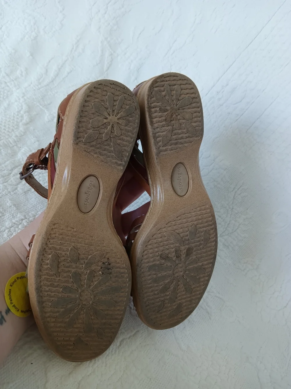 Softspots Brown Multi-Color Woven Leather Sandals Closed Toe Hippie Short Heel 6 - Picture 10 of 13